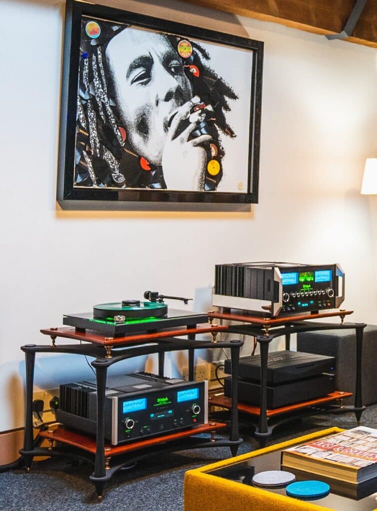 Montaudio Reference Hi Fi Rack X-Reference HiFi Racks and Stands - Quadraspire Limited